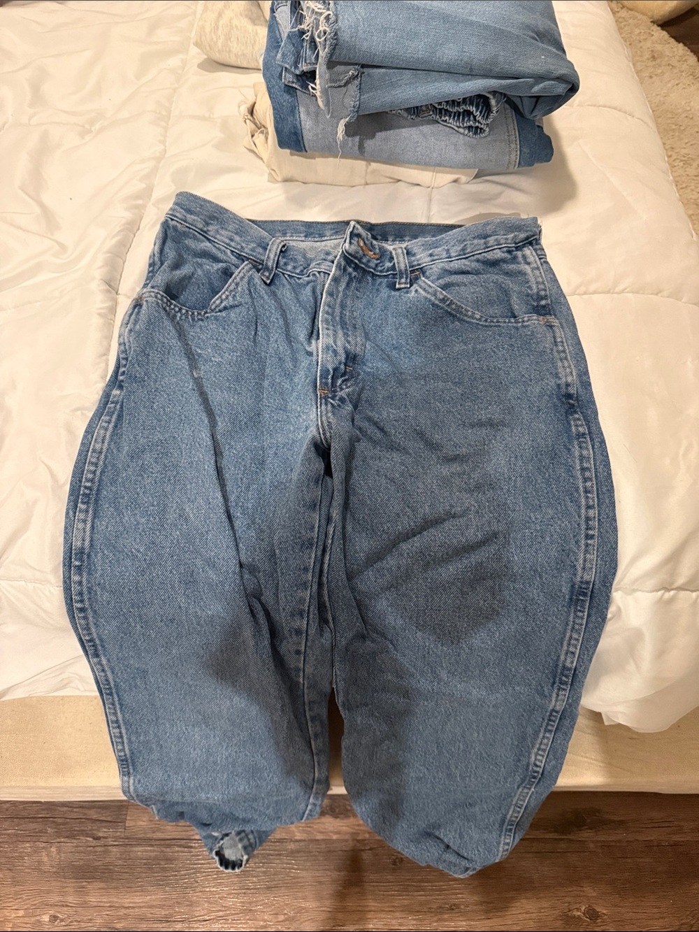 Classic High-Rise Blue Women's Jeans